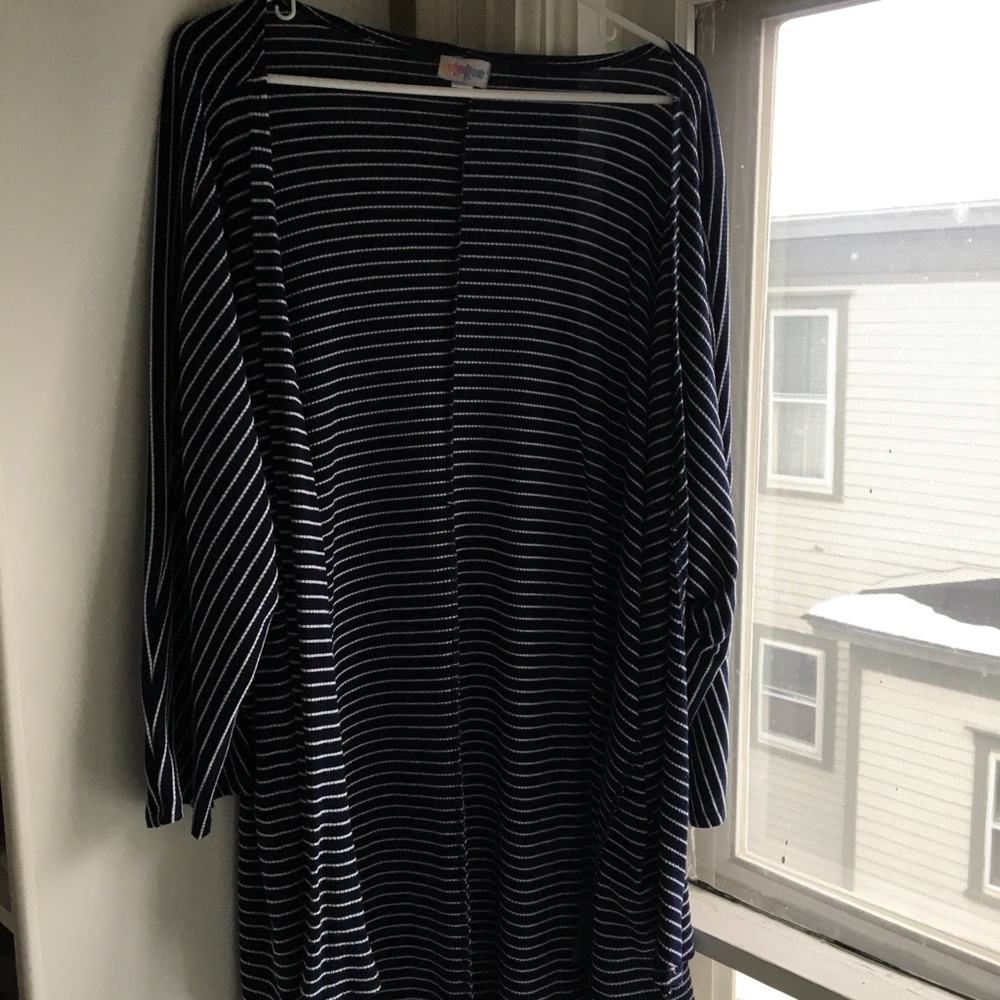 LuLaRoe Lindsay Kimono - size large